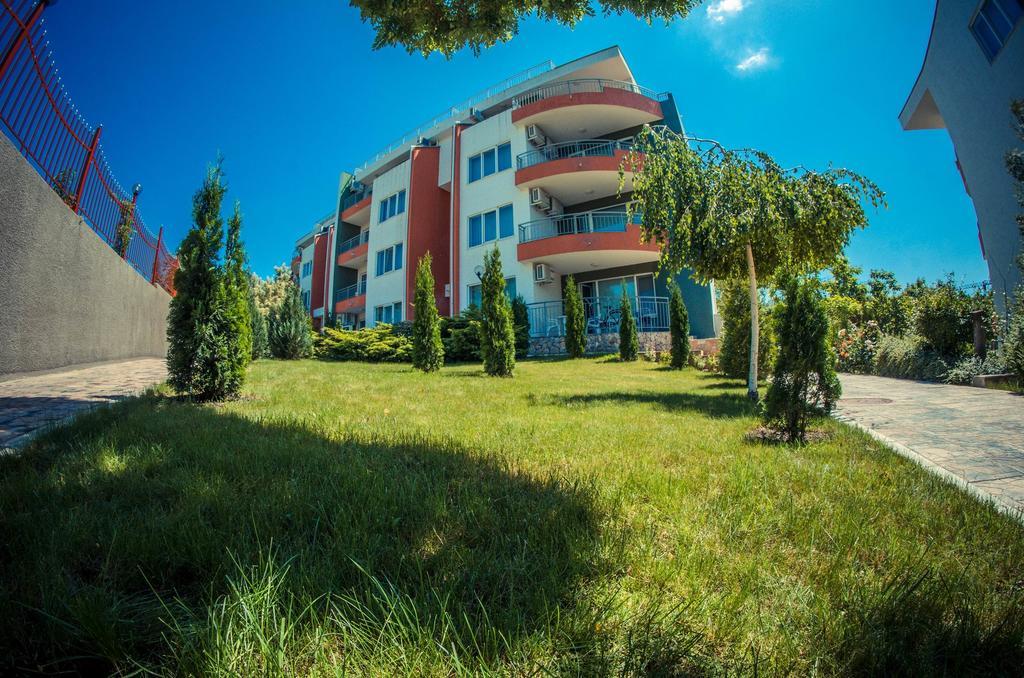 Gt Green Fort Beach Apartments Sluneční pobřeží Exteriér fotografie