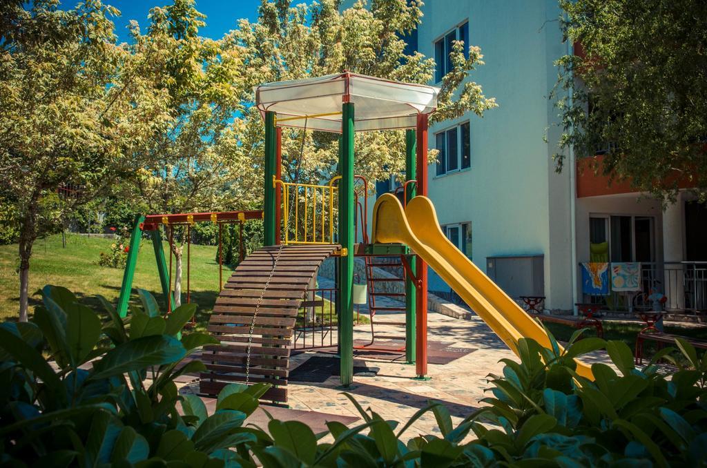 Gt Green Fort Beach Apartments Sluneční pobřeží Exteriér fotografie