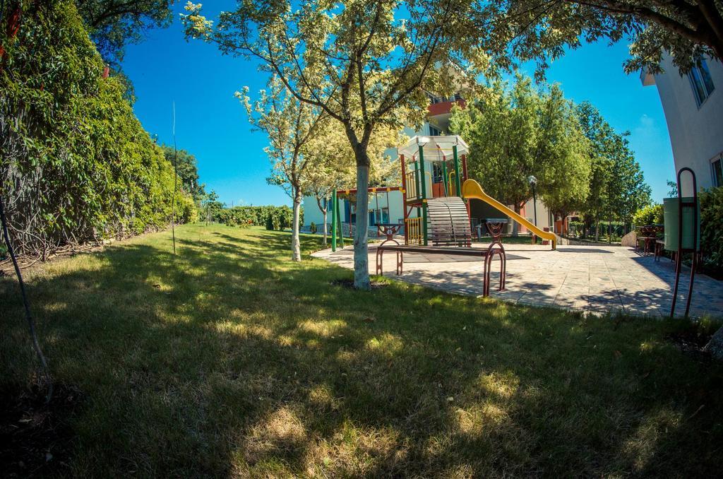 Gt Green Fort Beach Apartments Sluneční pobřeží Exteriér fotografie