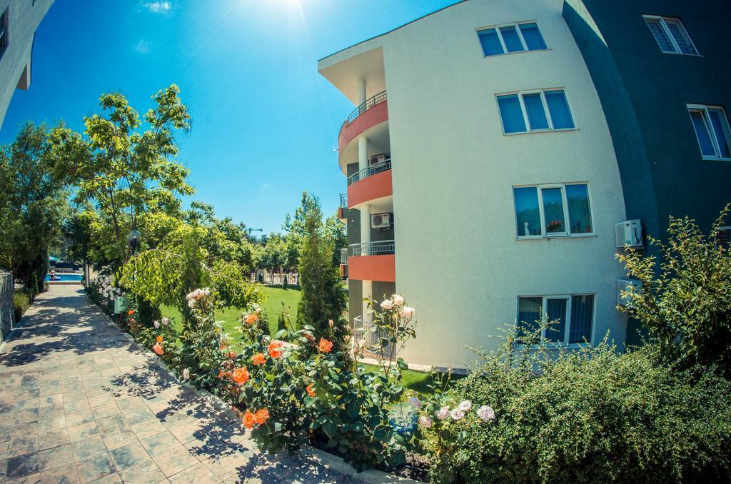 Gt Green Fort Beach Apartments Sluneční pobřeží Exteriér fotografie