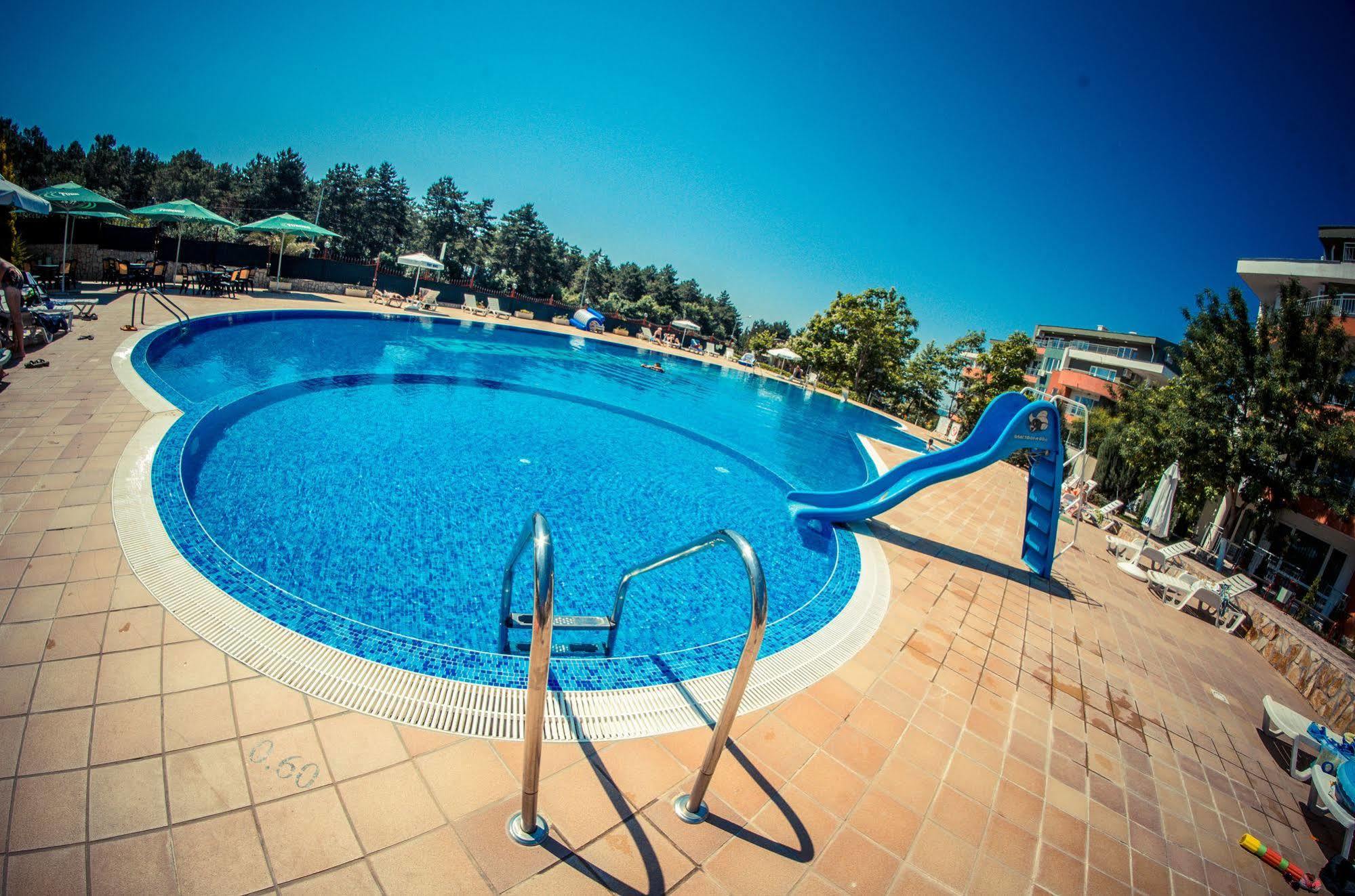 Gt Green Fort Beach Apartments Sluneční pobřeží Exteriér fotografie