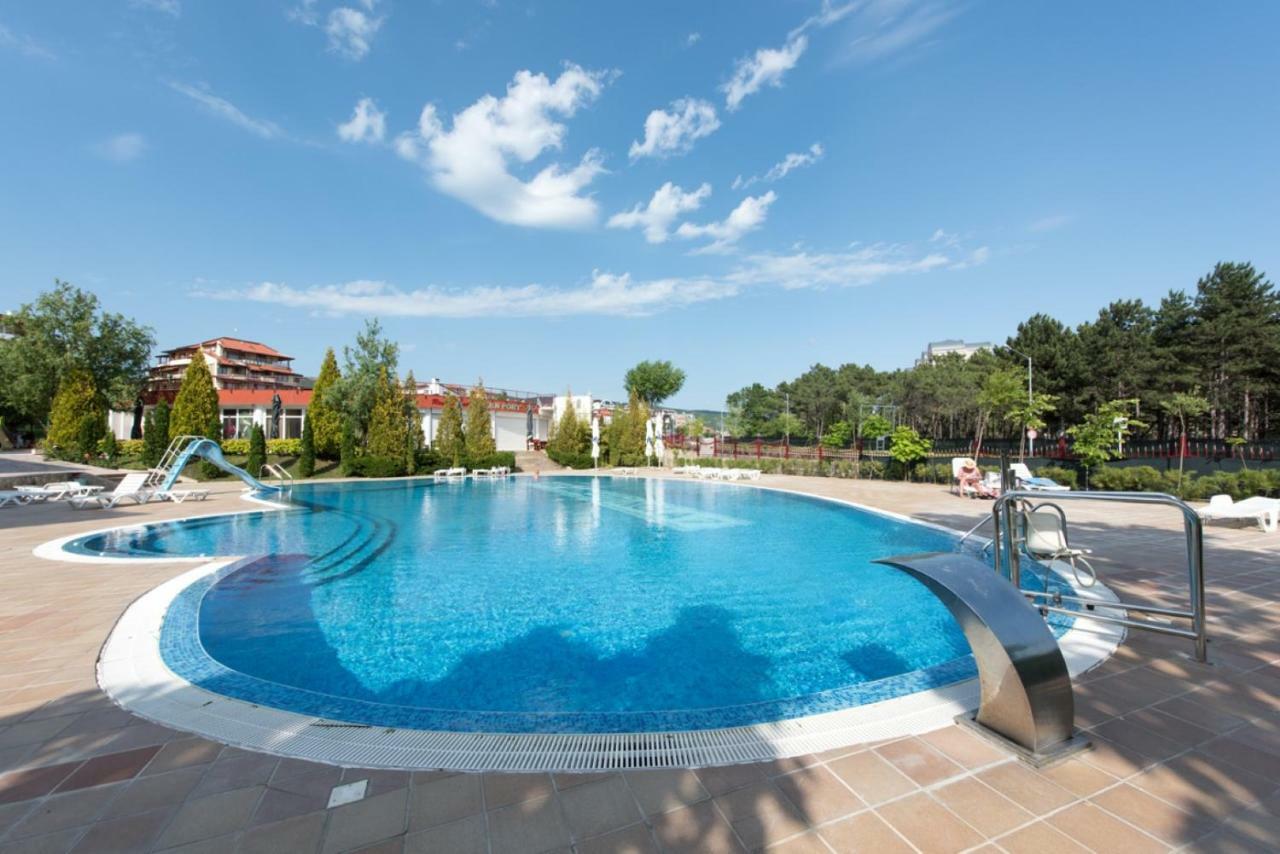 Gt Green Fort Beach Apartments Sluneční pobřeží Exteriér fotografie
